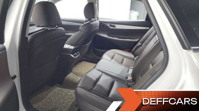Hyundai GRANDEUR 2.5 Premium Choice купить на сайте DeffCars