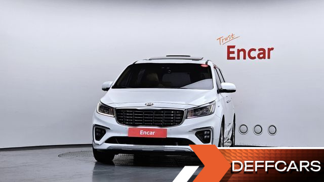 Kia CARNIVAL 9-Seater Noblesse Special купить на сайте DeffCars
