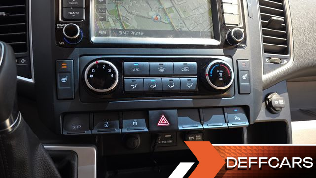 Hyundai SOLATI 15-seater Luxury купить на сайте DeffCars