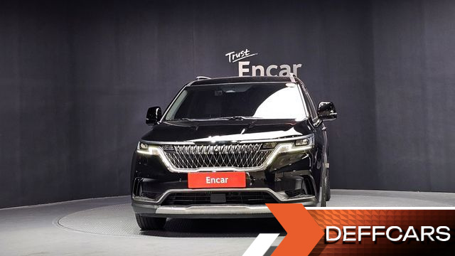 Kia CARNIVAL Gasoline 11-Seater Signature купить на сайте DeffCars