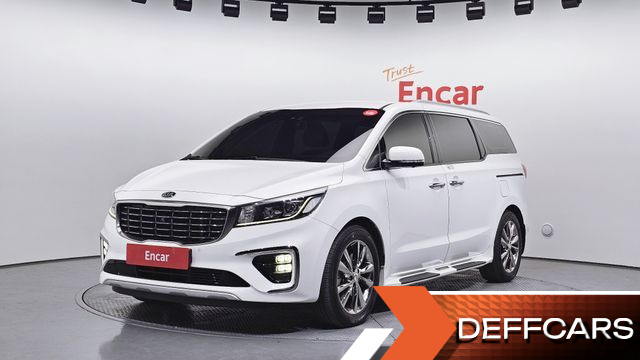 Kia CARNIVAL 9-Seater Noblesse Special купить на сайте DeffCars
