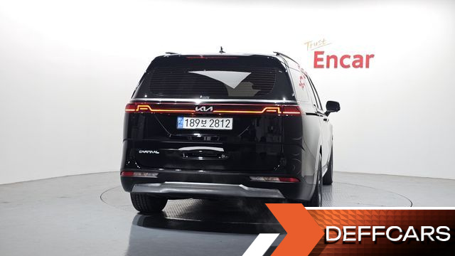 Kia CARNIVAL Gasoline 7-Seater Signature купить на сайте DeffCars