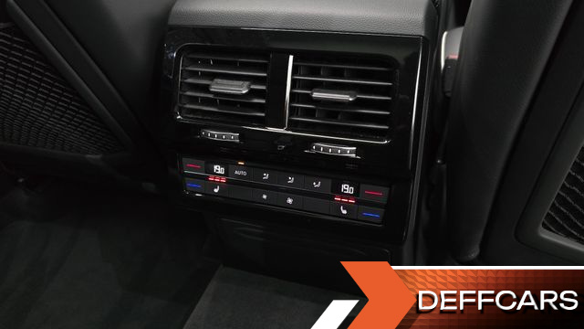 Volkswagen TOUAREG 3.0 TDI Prestige купить на сайте DeffCars