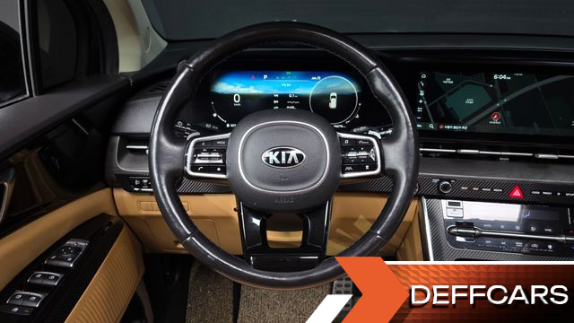 Kia CARNIVAL 9-Seater Noblesse купить на сайте DeffCars