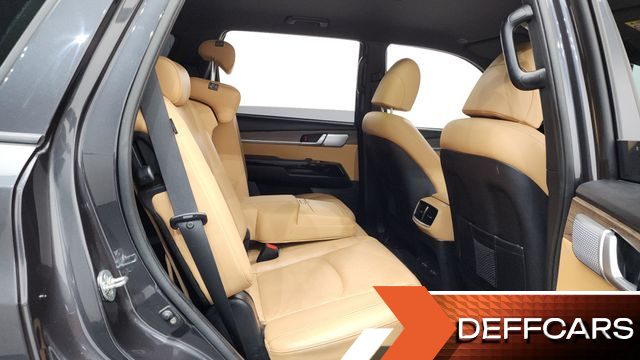 Kia MOHAVE Diesel 3.0 4WD 5-Seater Platinum купить на сайте DeffCars