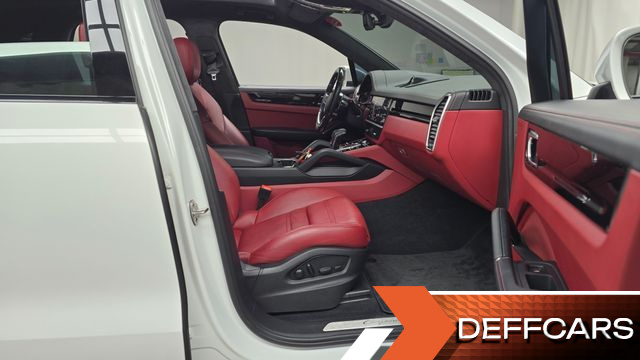 Porsche CAYENNE 3.0 купить на сайте DeffCars