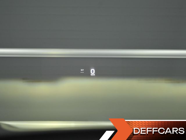 Porsche TAYCAN Base купить на сайте DeffCars