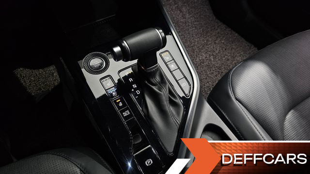 Kia NIRO Prestige купить на сайте DeffCars