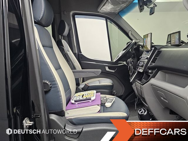 Hyundai SOLATI 15-seater deluxe купить на сайте DeffCars