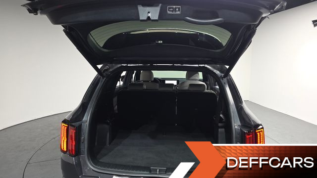 Kia SORENTO HEV 1.6 4WD Prestige купить на сайте DeffCars
