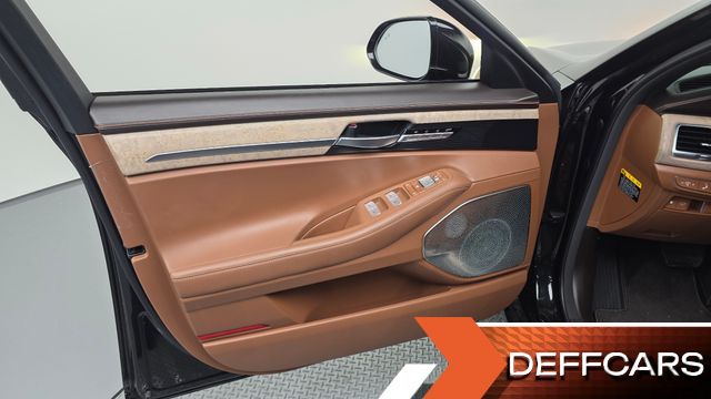 Genesis G90 3.3 T AWD Premium купить на сайте DeffCars