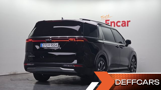 Kia CARNIVAL 9-Seater Signature купить на сайте DeffCars