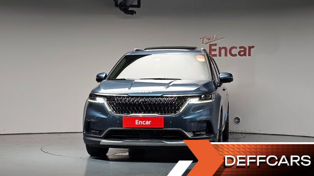 Kia CARNIVAL Gasoline 9-Seater Signature купить на сайте DeffCars