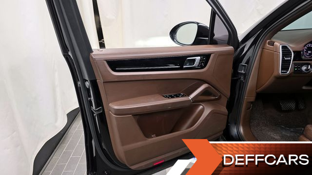 Porsche CAYENNE 3.0 купить на сайте DeffCars