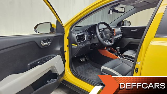 Kia STONIC Diesel 1.6 Prestige купить на сайте DeffCars