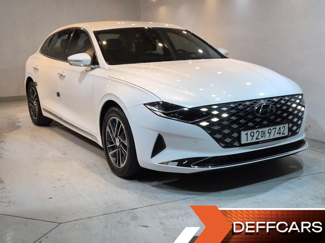 Hyundai GRANDEUR 2.5 Premium Choice купить на сайте DeffCars