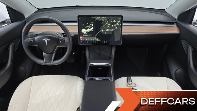 Tesla MODEL Y Long Range AWD купить на сайте DeffCars