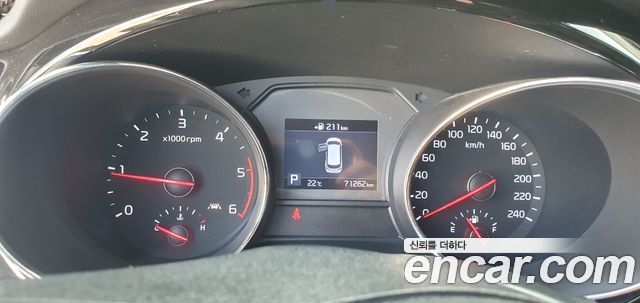 Kia CARNIVAL 9-Seater Noblesse Special купить на сайте DeffCars