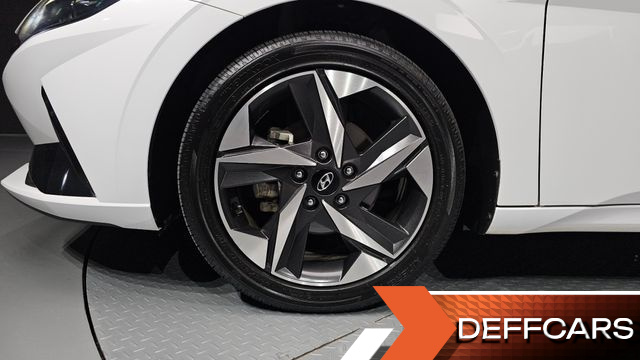 Hyundai AVANTE 1.6 Inspiration купить на сайте DeffCars