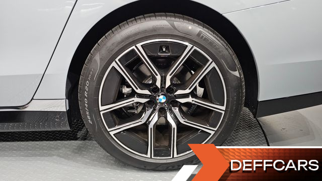 BMW 7-SERIES 740i xDrive M Sport купить на сайте DeffCars