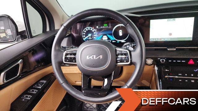 Kia CARNIVAL Gasoline 7-Seater Signature купить на сайте DeffCars