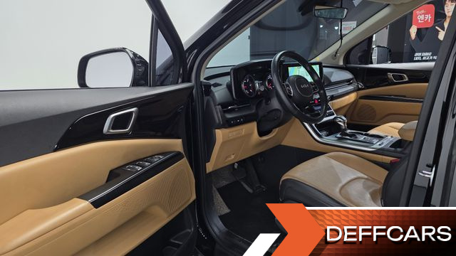 Kia CARNIVAL 9-Seater Prestige купить на сайте DeffCars