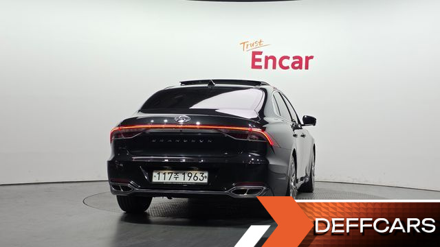 Hyundai GRANDEUR 3.3 Calligraphy купить на сайте DeffCars