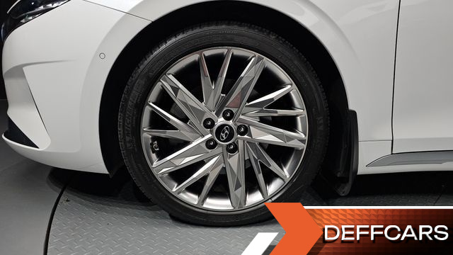 Hyundai GRANDEUR 3.3 Calligraphy купить на сайте DeffCars