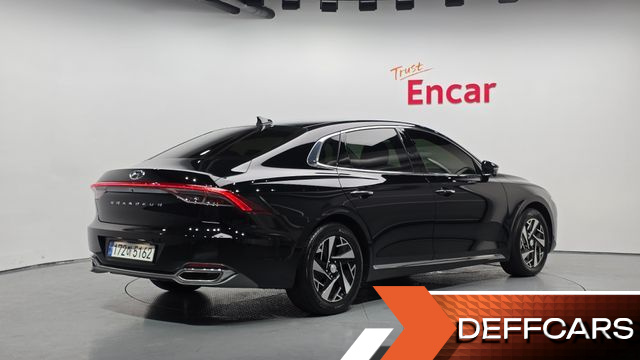 Hyundai GRANDEUR Le Blanc купить на сайте DeffCars