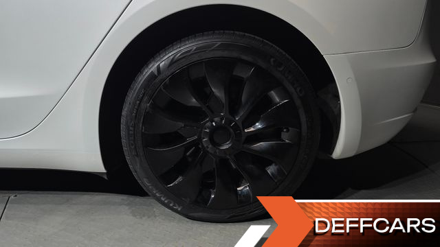 Tesla MODEL 3 Long Range AWD купить на сайте DeffCars