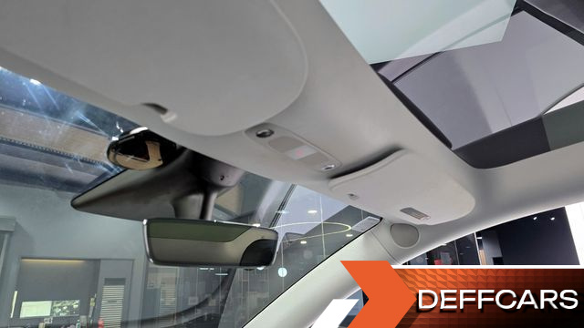 Tesla MODEL Y Long Range AWD купить на сайте DeffCars