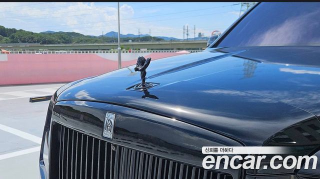 Rolls-Royce CULLINAN 6.7 V12 купить на сайте DeffCars