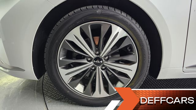 Kia K8 Signature купить на сайте DeffCars