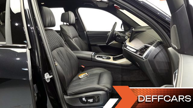 BMW X7 xDrive 40i Design Pure Excellence 7-Seater купить на сайте DeffCars