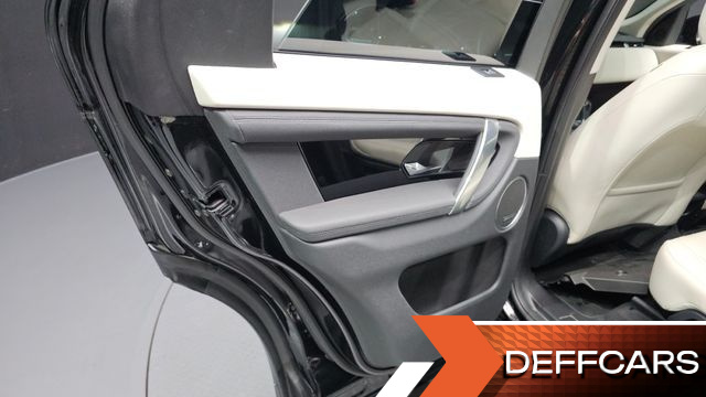 Land Rover DISCOVERY SPORT P250 SE купить на сайте DeffCars