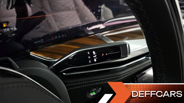 Cadillac ESCALADE 6.2 ESV ESV Sports Platinum купить на сайте DeffCars