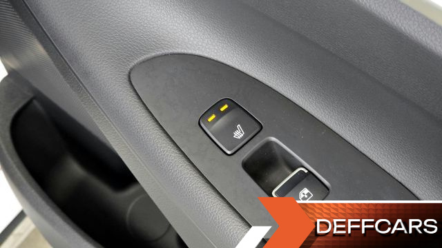 Hyundai GRANDEUR 2.5 Le Blanc купить на сайте DeffCars