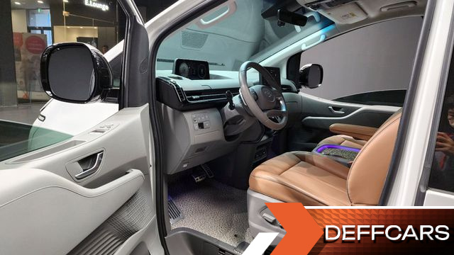 Hyundai STARIA 4WD Lounge 9-Seater Inspiration купить на сайте DeffCars