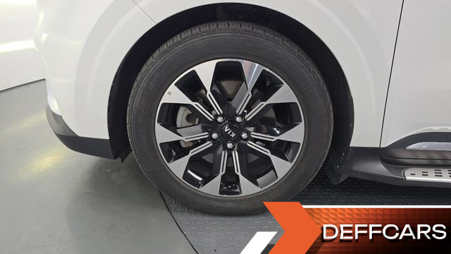 Kia CARNIVAL Diesel 9-Seater Noblesse купить на сайте DeffCars