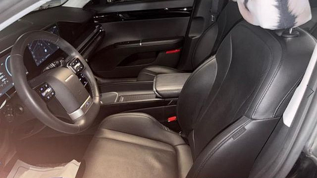 Hyundai GRANDEUR 2,5 Gasoline 2WD Premium купить на сайте DeffCars