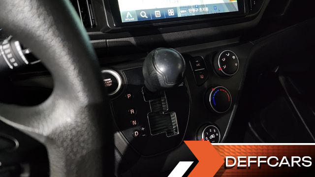 Kia RAY Van 2-Seater Prestige Special купить на сайте DeffCars