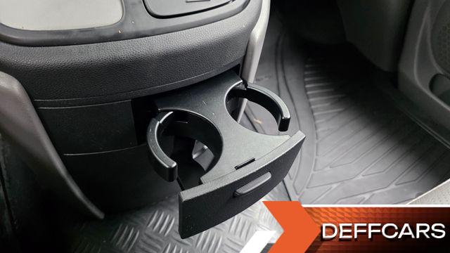 Hyundai STAREX Van 3-Seater Style купить на сайте DeffCars