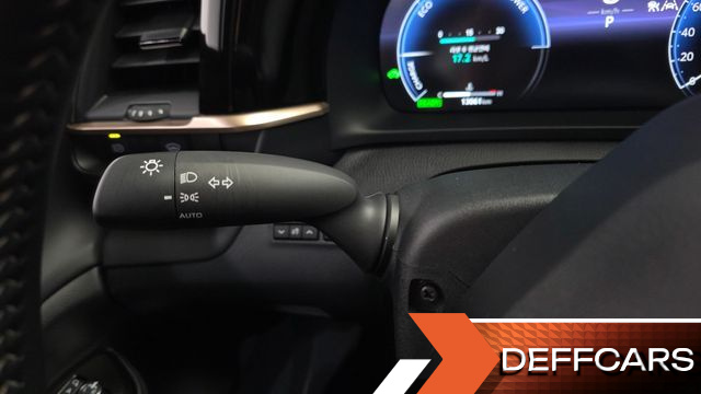 Toyota CROWN 2.5 4WD Hybrid купить на сайте DeffCars