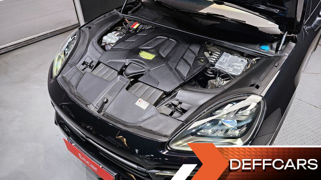 Porsche CAYENNE 3.0 COUPE PLATINUM EDITION купить на сайте DeffCars