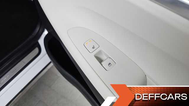 Hyundai GRANDEUR 2.5 Le Blanc купить на сайте DeffCars