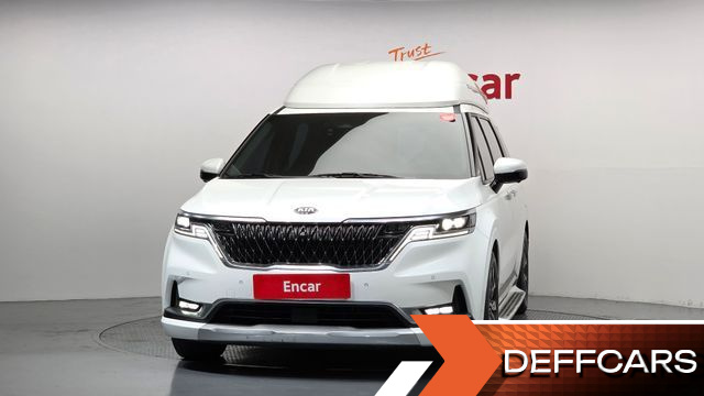 Kia CARNIVAL 9-Seater Hi-Limousine Signature купить на сайте DeffCars