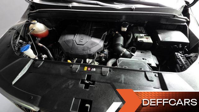 Kia CARNIVAL 9-Seater Noblesse купить на сайте DeffCars