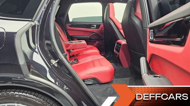 Porsche CAYENNE 3.0 купить на сайте DeffCars