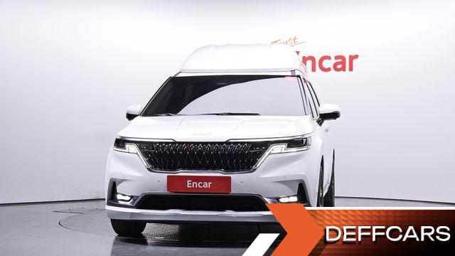 Kia CARNIVAL 9-Seater Hi-Limousine Signature купить на сайте DeffCars