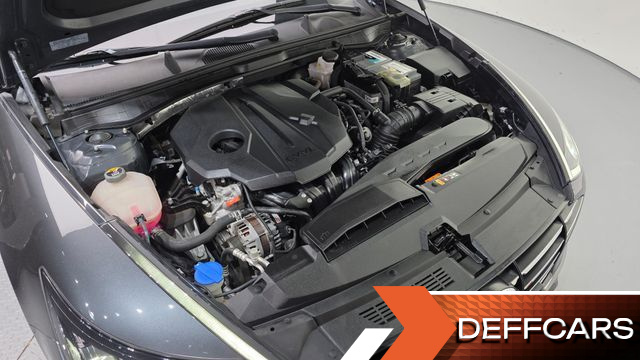 Hyundai SONATA 2.0 Premium Family купить на сайте DeffCars